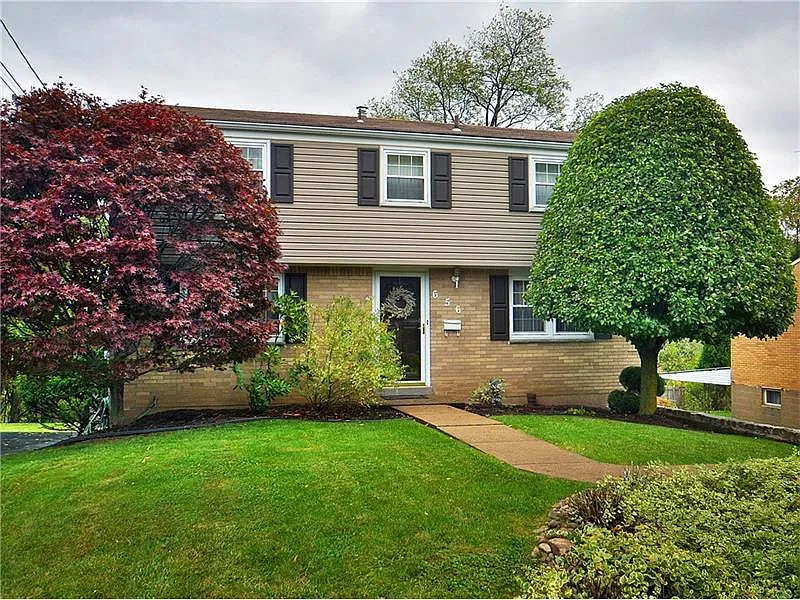 656 Macbeth Dr photo 1