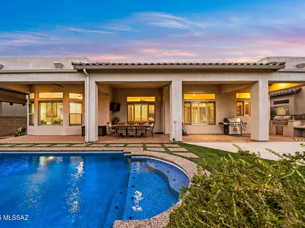 1227 W Calabria Ct, Oro Valley, AZ 85755