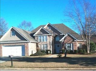1935 Barnwell Cir, Yazoo City, MS 39194