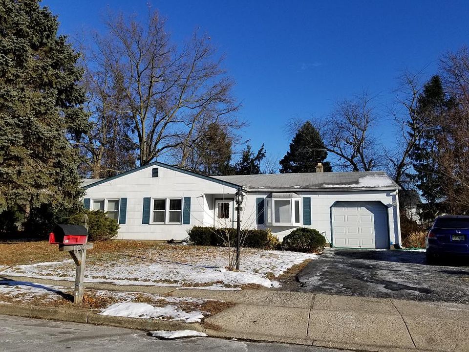 1st image of 1191 Manor Dr