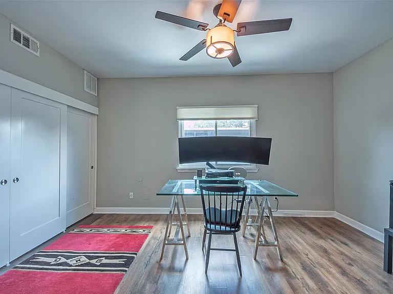 5701 Gaston Ave #8 — Photo 30