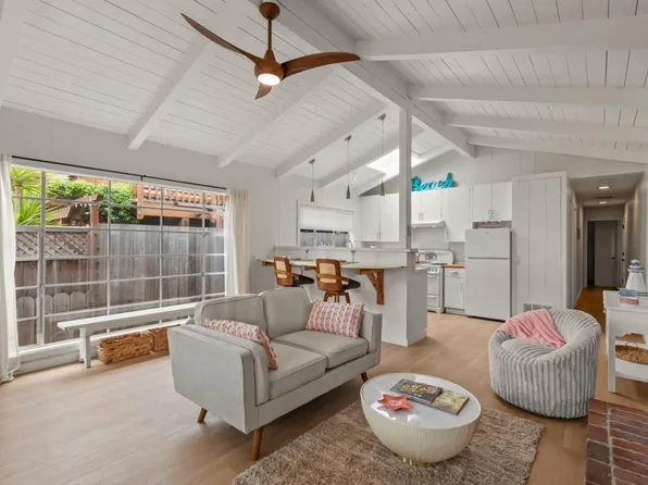 415 37th Ave, Santa Cruz, CA 95062