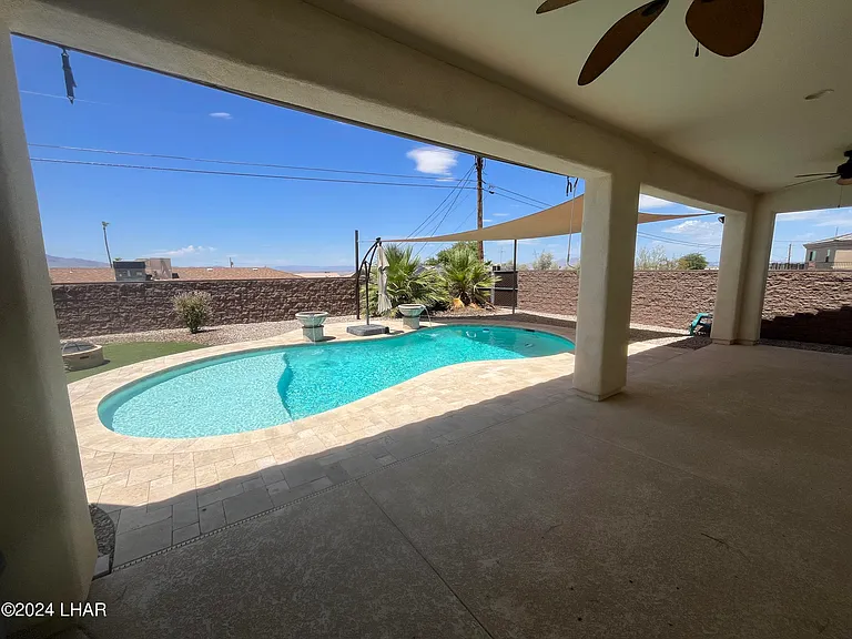 1135 Cascade Ln — Photo 14