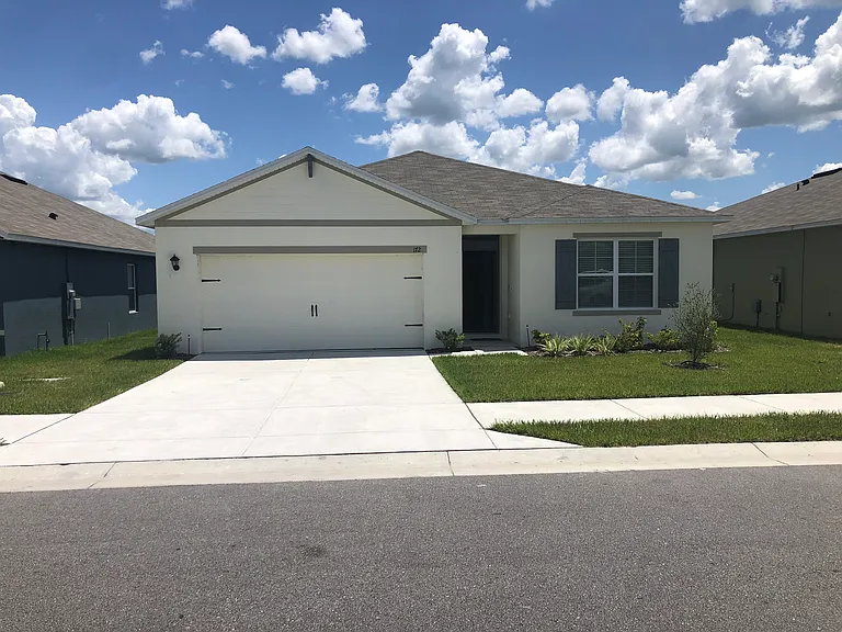 172 Emanuelle Dr — Photo 20