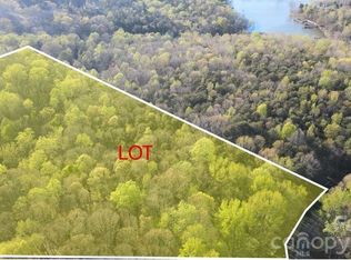 10824 Wildlife Rd, Charlotte, NC 28278