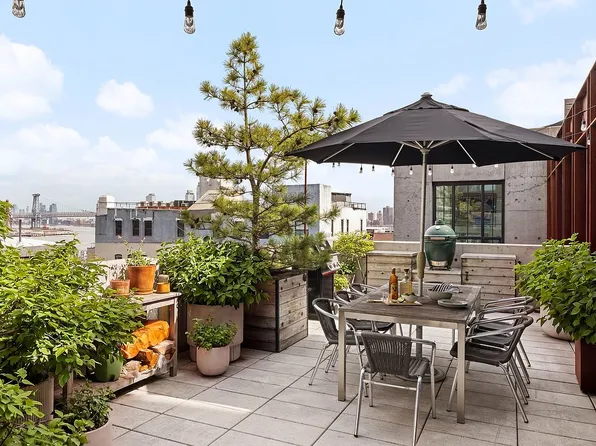 205 Water St APT 7E, Brooklyn, NY 11201