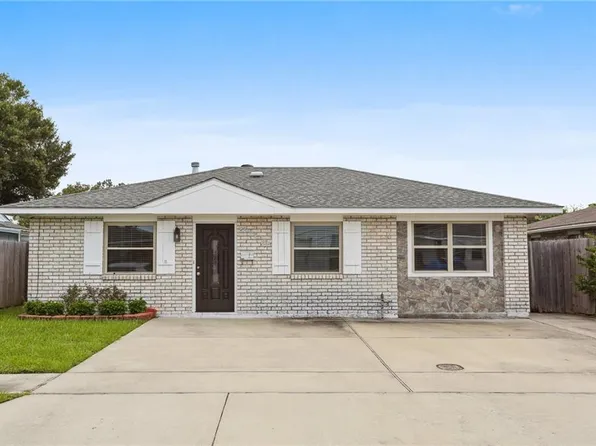 1105 Beechwood Dr, Harvey, LA 70058
