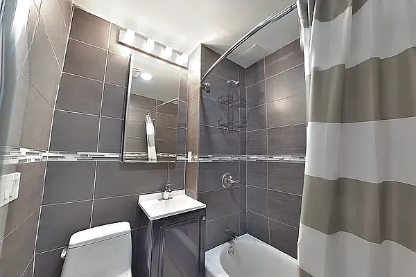324 Grand St #3B — Photo 10