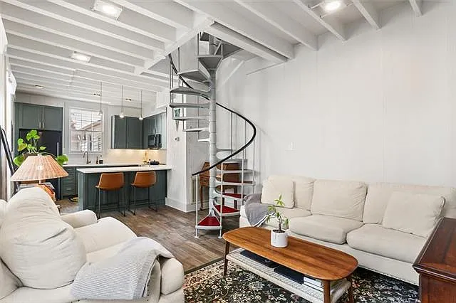 1 bed, 1.0 bath, 710 sqft, $1,700 — Photo 4