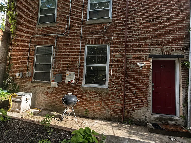 1901 E Lombard St #10 — Photo 8