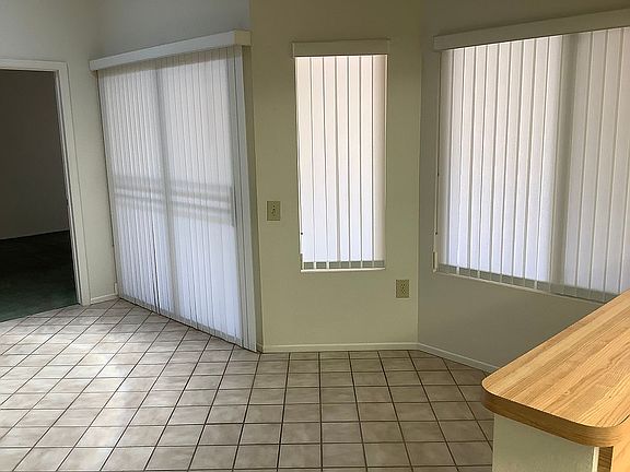 4th image of 13611 W Meeker Blvd