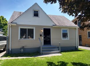 11805 Brookfield Ave, Cleveland, OH