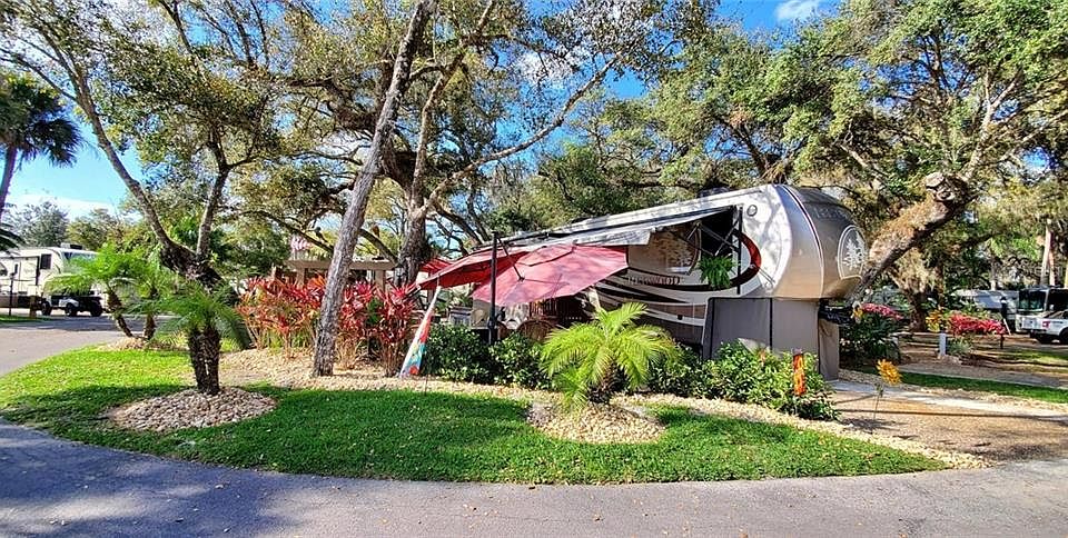 1st image of 419 Longhorn Dr