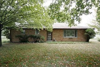 1st image of 2479 S 33rd St