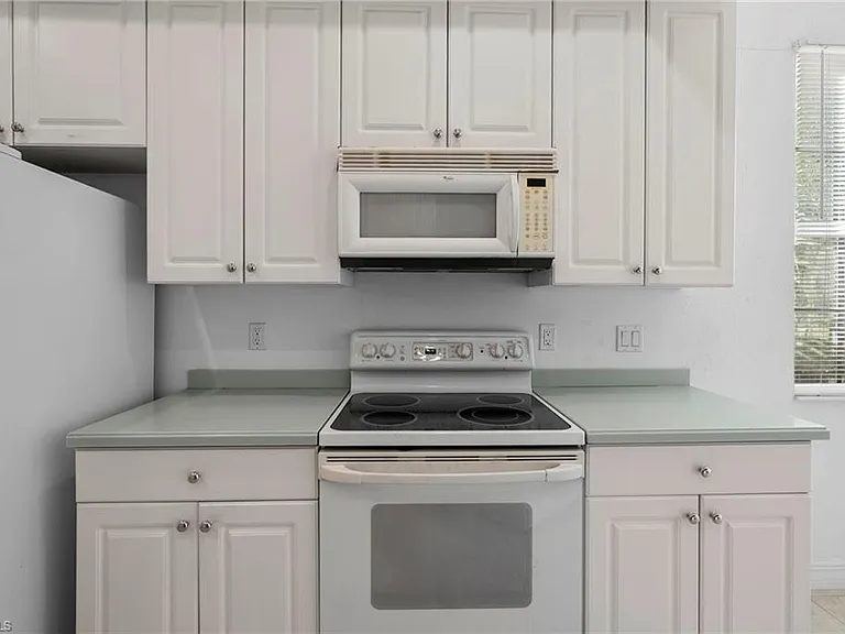 6010 Jonathans Bay Cir #102 — Photo 10