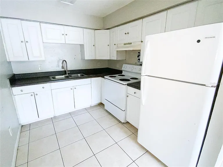 2205 Irene St #4 — Photo 4
