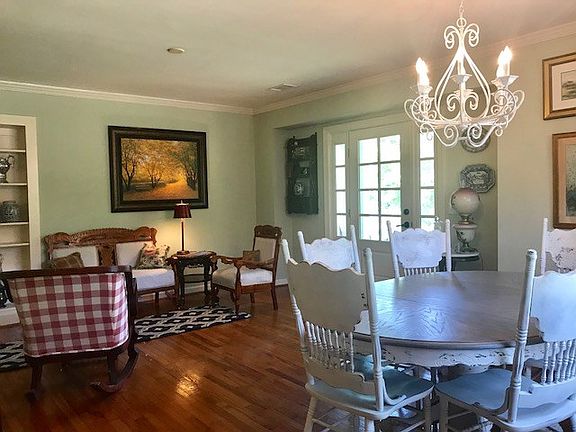 5th image of 1409 Forest Hill Cir