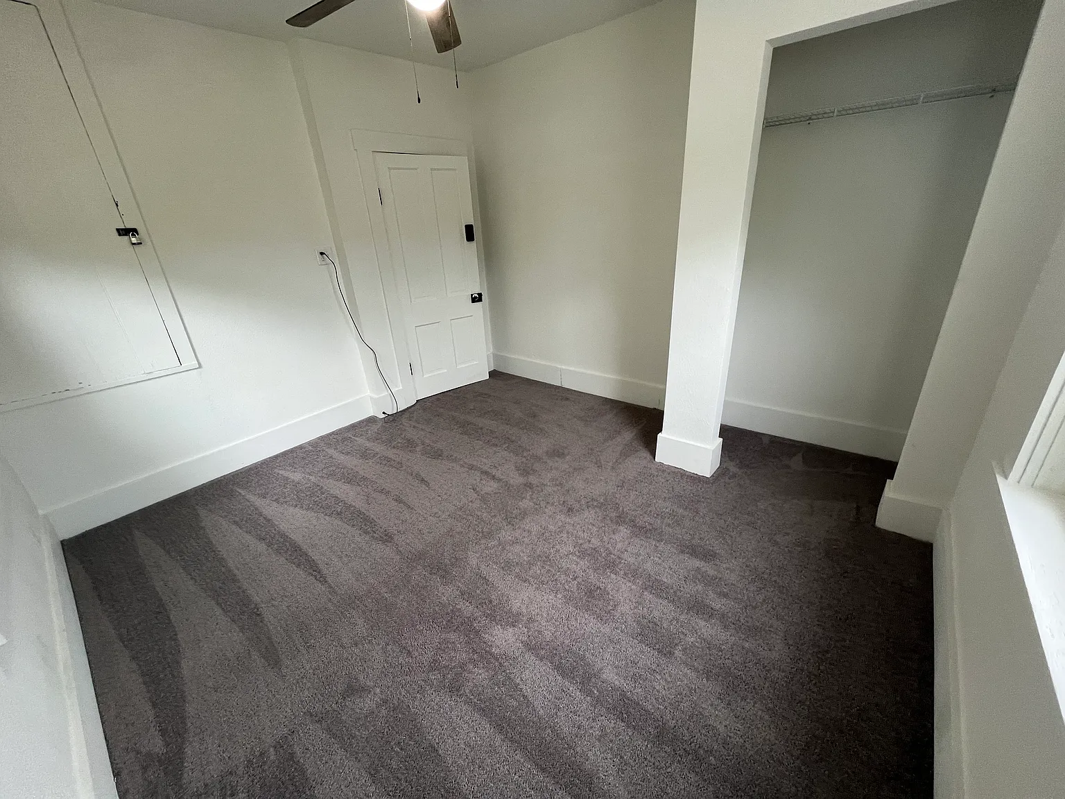 220 N Front St — Photo 3