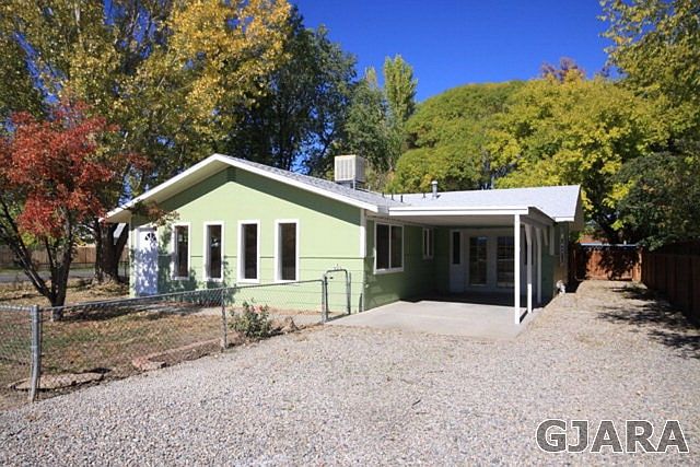 1st image of 2750 Redwood Ct