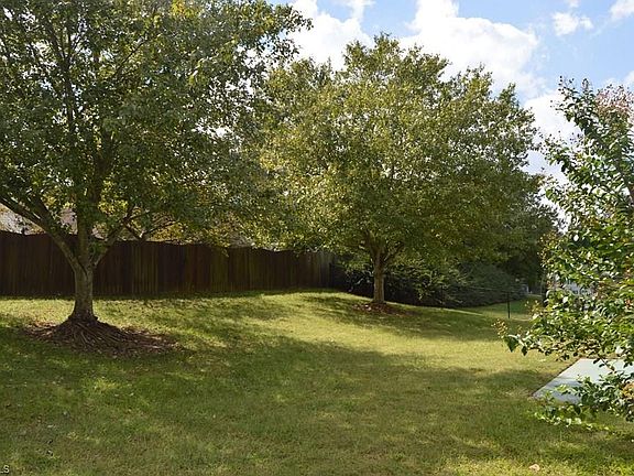 5th image of 3930 Glenn Knoll Ln