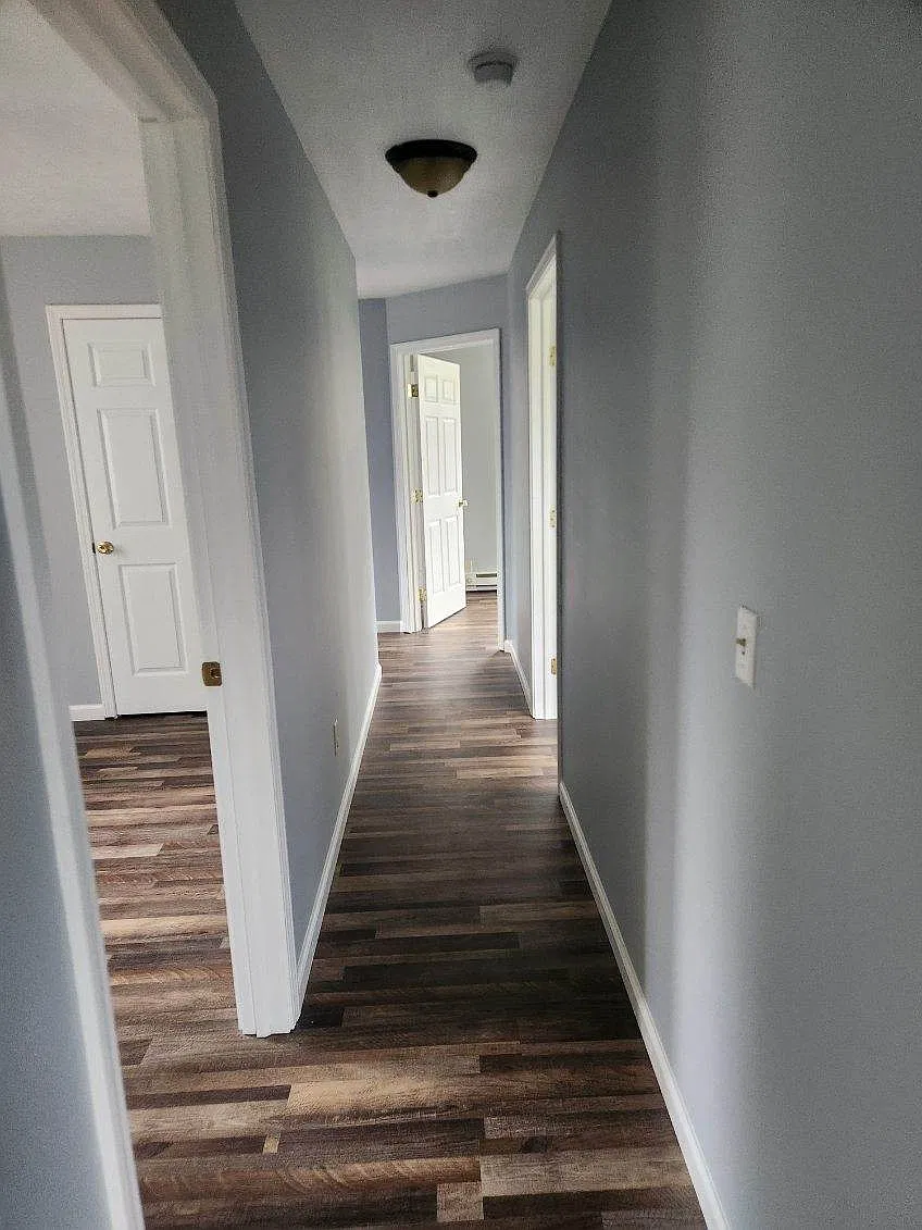 3 bed, 1200 sqft, $1,200 — Photo 3