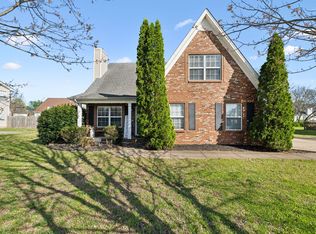 1829 Saint Andrews Dr, Murfreesboro, TN 37128