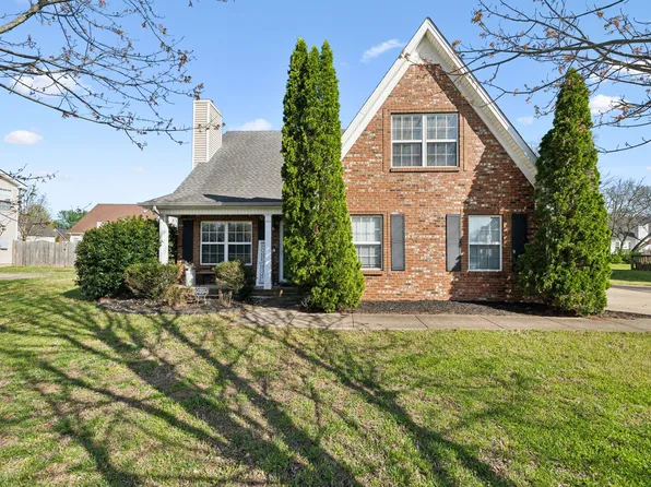 1829 Saint Andrews Dr, Murfreesboro, TN 37128