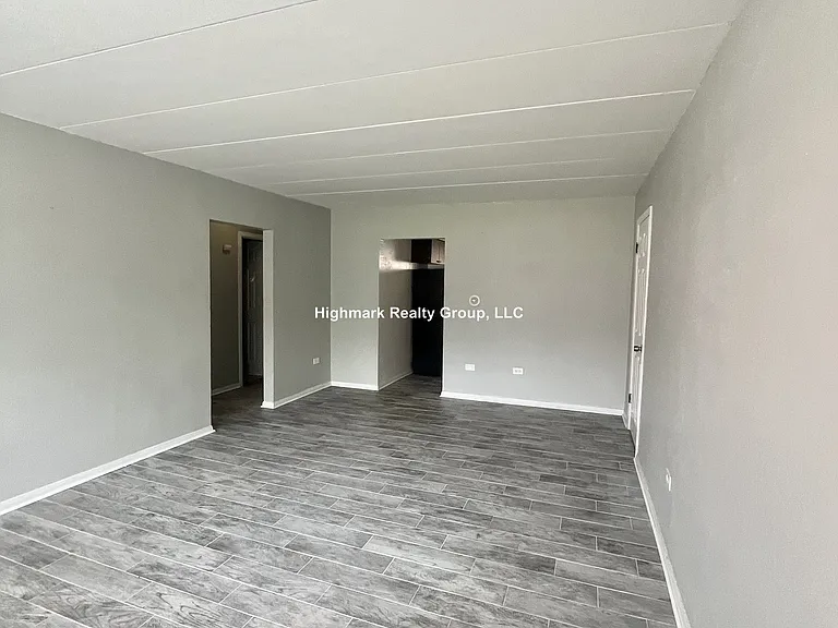 1320 Carol St #4 — Photo 8