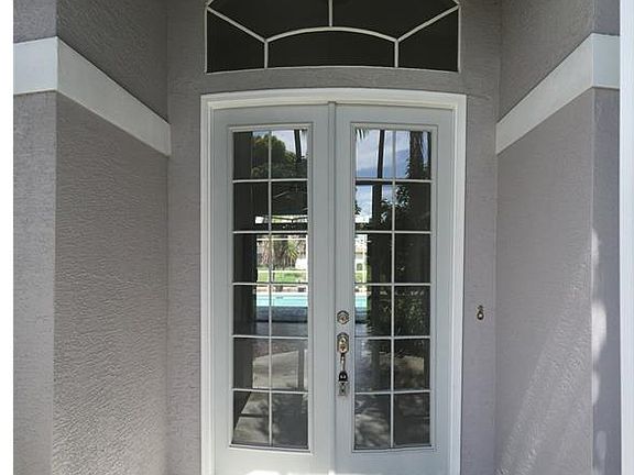 4th image of 1405 SE 20th Ave