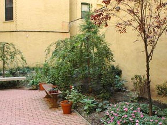 4th image of 368 W 117th St APT 2F