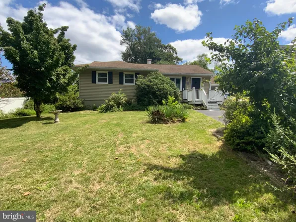 158 Ewingville Rd, Ewing, NJ 08638