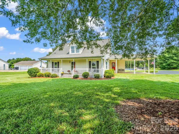 2778 Moose Gantt Trl, Crouse, NC 28033
