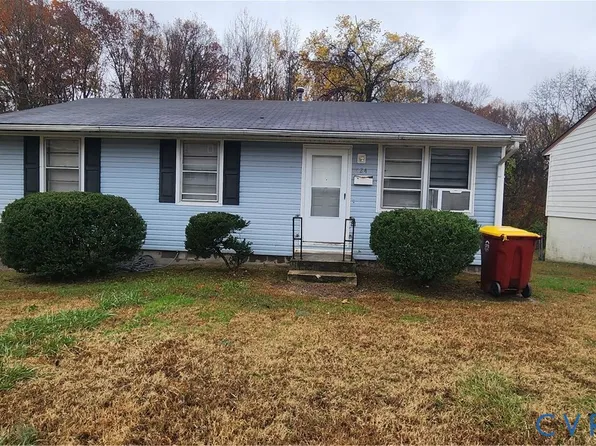 424 Round Top Ave, Petersburg, VA 23803