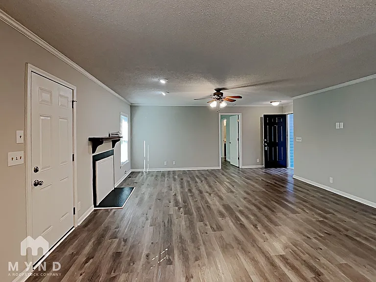 720 Bermuda Ave — Photo 9