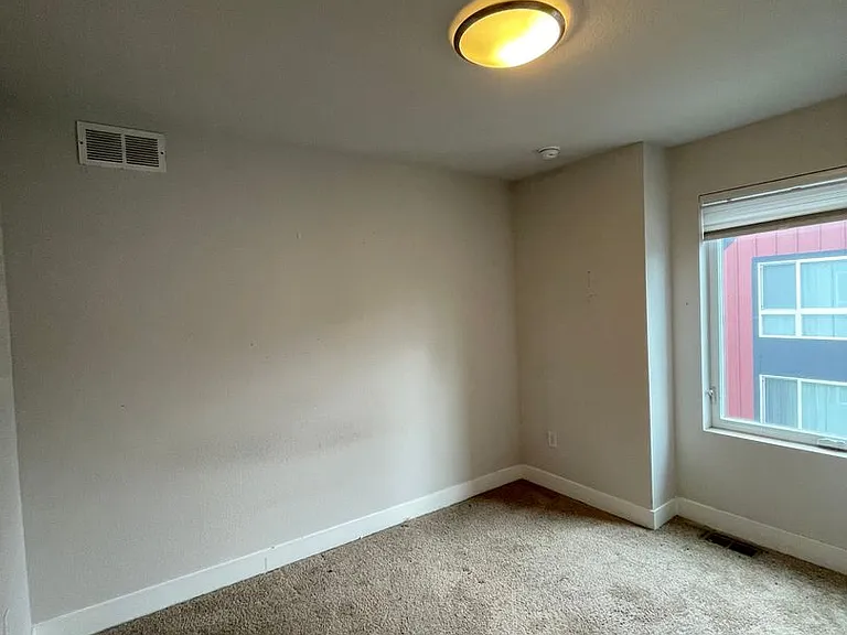 5552 W 10th Pl — Photo 17