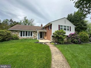 343 Moreland Rd, Huntingdon Valley, PA 19006