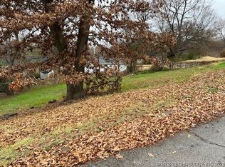 1946 N Denver Ave, Tulsa, OK 74106
