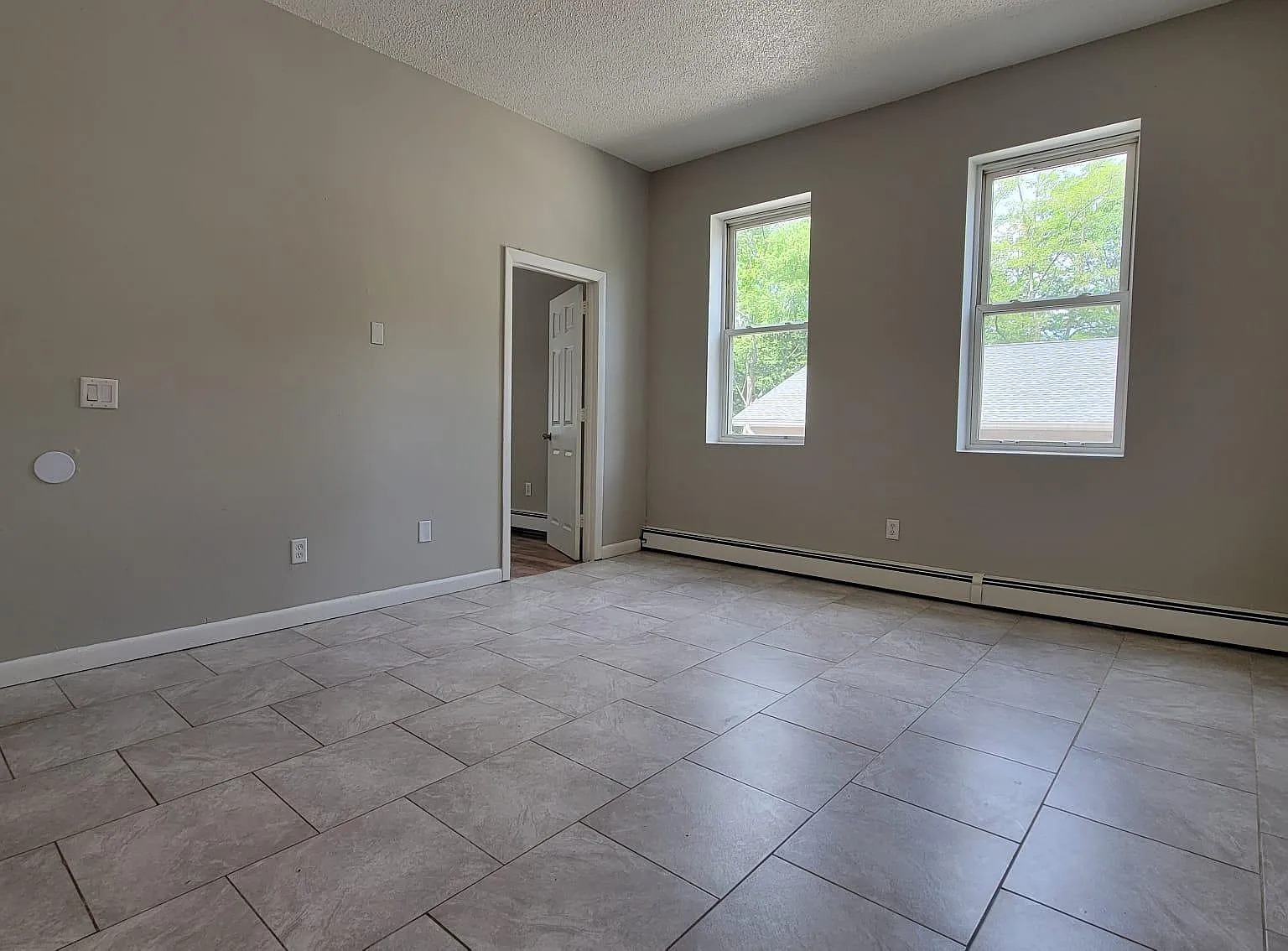 2 bed, $1,550 — Photo 4