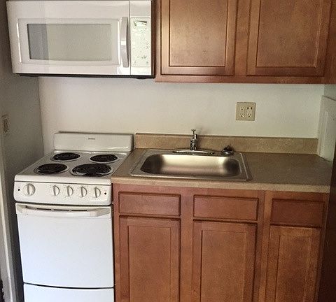 2nd image of 3304 Jefferson Ave APT 108