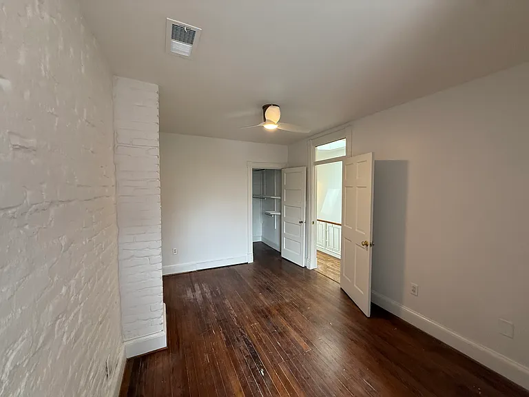 1318 Girard St NW — Photo 29