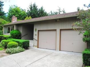 7118 SW Canby Ln, Portland, OR 97223