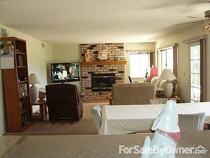 5th image of 1560 Brentwood Dr