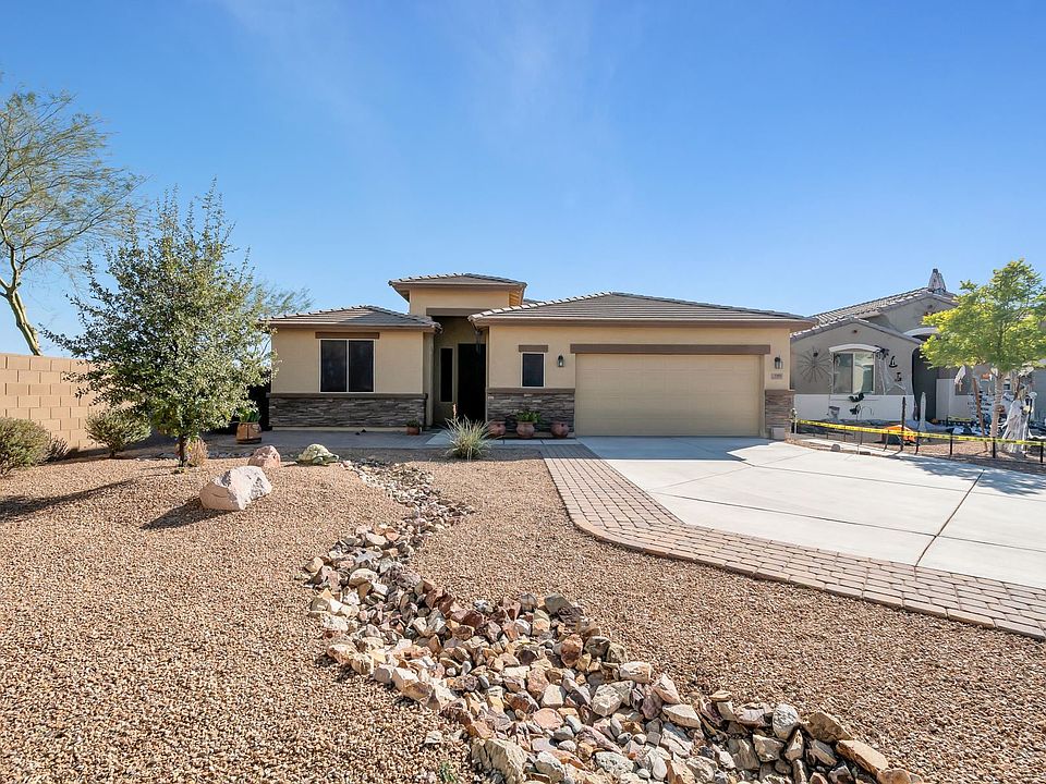 1st image of 1385 E Eucalyptus Ln