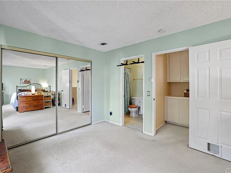 711 Church Pl #2 — Photo 89