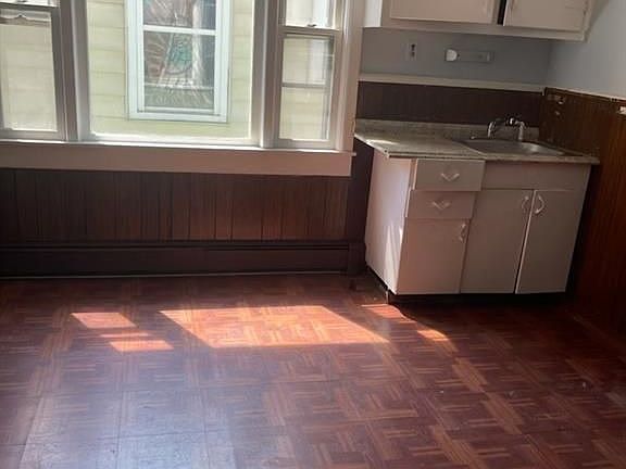 5th image of 150 Ideal St