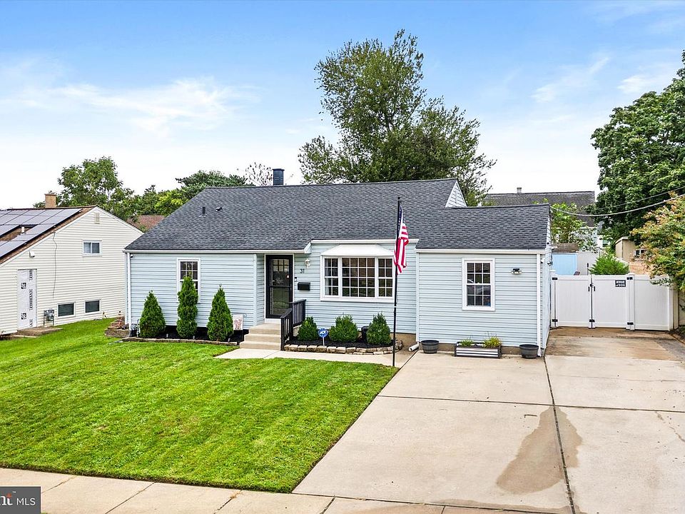 1st image of 31 Elton Ave