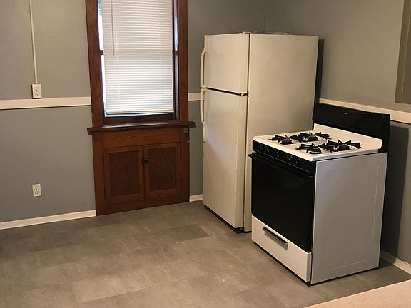 5th image of 4219 Bates St #4219A