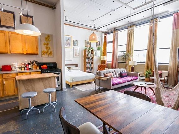4th image of 230 Wythe Ave #307