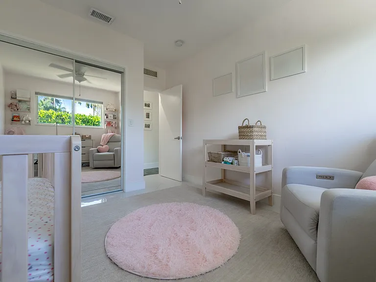 Bedroom 2 - Option to setup as nursery
