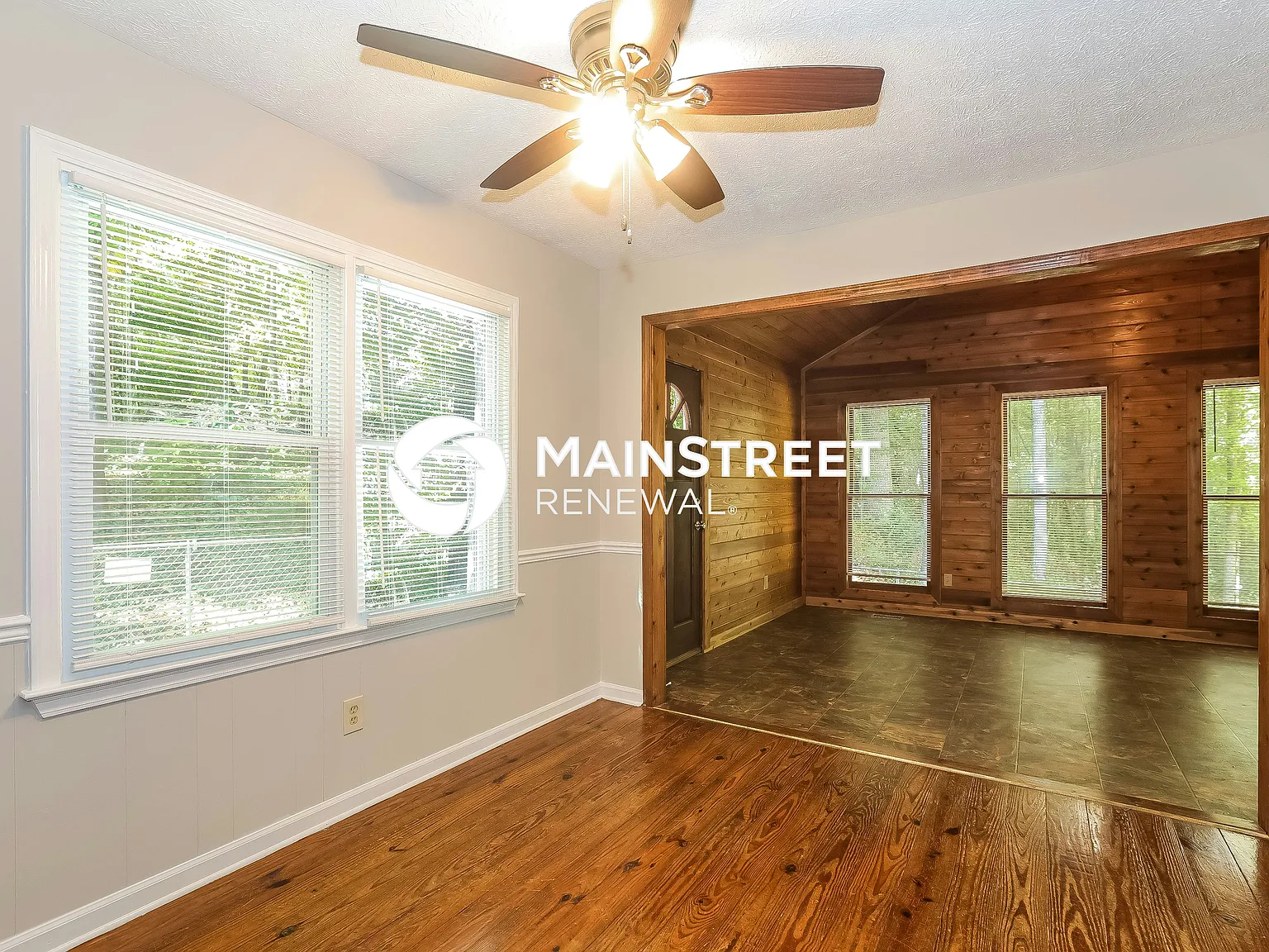 302 Meek Dr — Photo 4